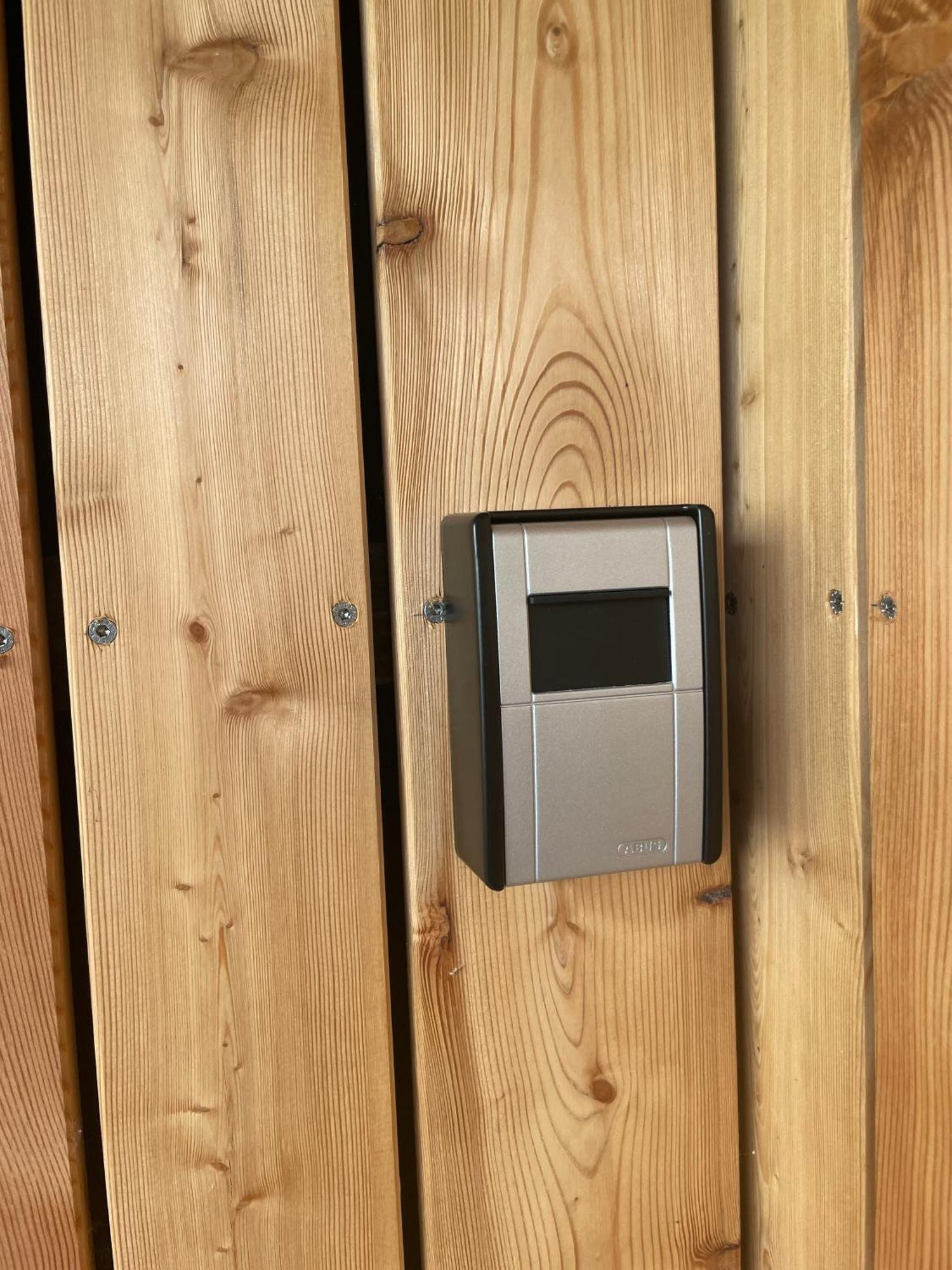 Ferienwohnung Stenja - Made Of Wood Dresden Exterior photo